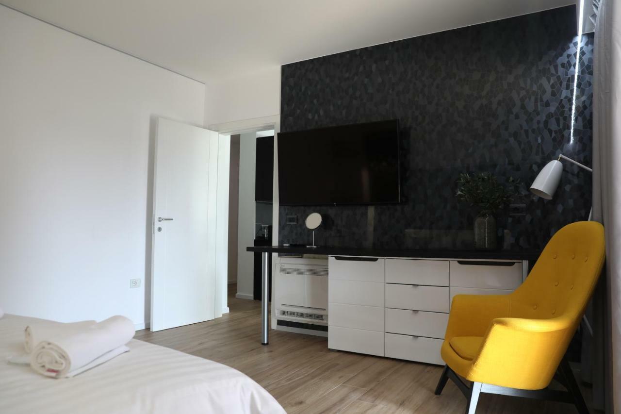 Tiranatop Suites 3 1000 Ft2 Appartement Tirana